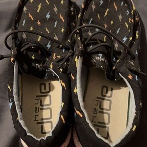 Black flash hey dudes